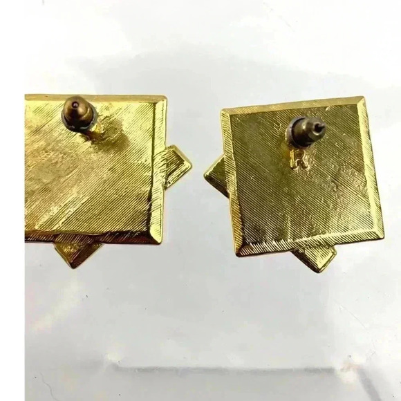 VTG Gold Tone Square Green Enamel Earrings Retro 1" Stamped R - Picture 2 of 11